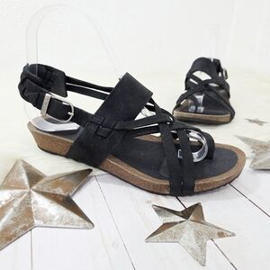 Teva Women's Ysidro Extension Sandal Black Nubuck Leather Strappy Buckle